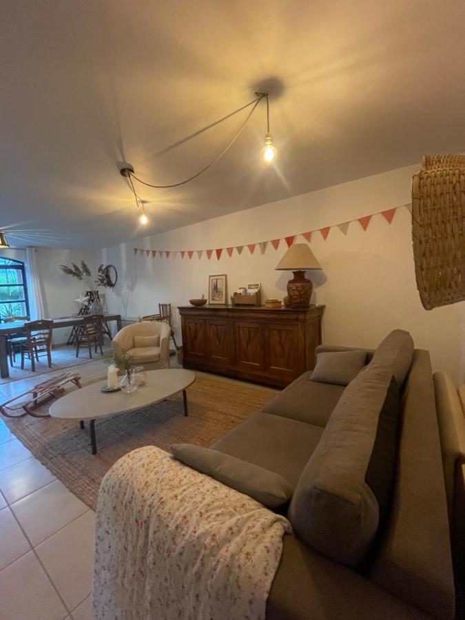 Ferme St Pierre Gite Autonome 2-4 Personnes Bed & Breakfast Chabeuil Bagian luar foto